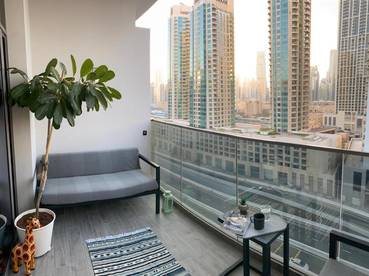 Urban Getaway Dubai Downtown Apartamento Exterior foto